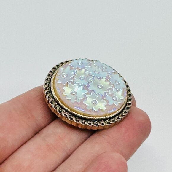 VTG West Germany Scarf Clip Floral Purple Iridescent 1.25" Gold Tone Estate - Picture 2 of 7